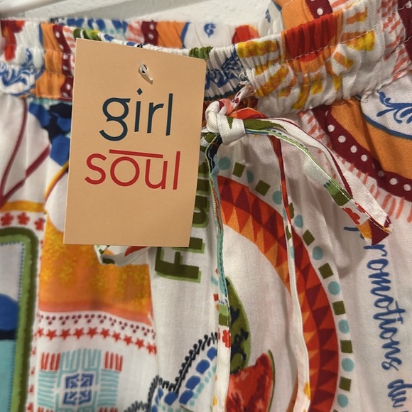 Girl Soul High Waisted Shorts - Picture 2 of 4